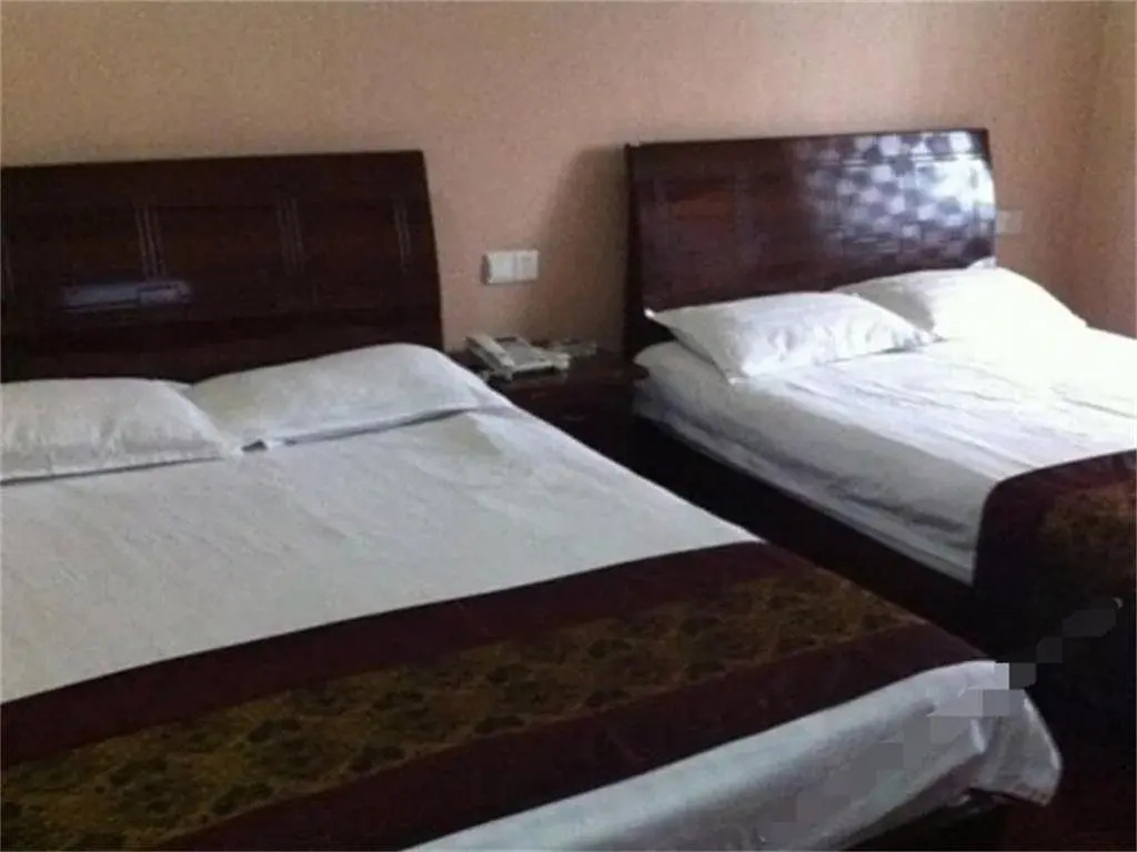 Taixing Jinding Business Hotel