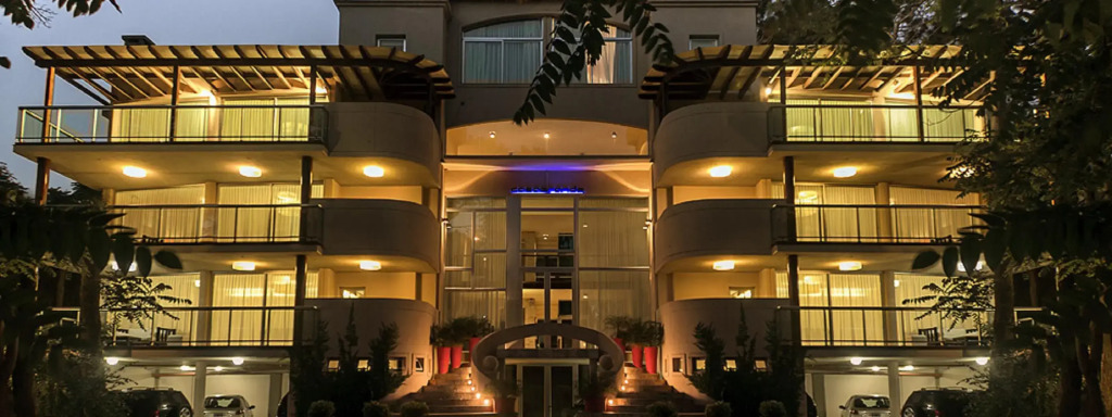 Casa Grande Carilo