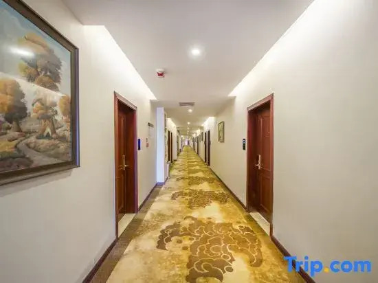 Korla Star Dexiang Hotel