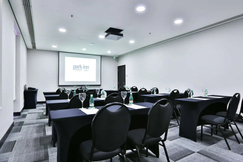 Park Inn by Radisson Berrini