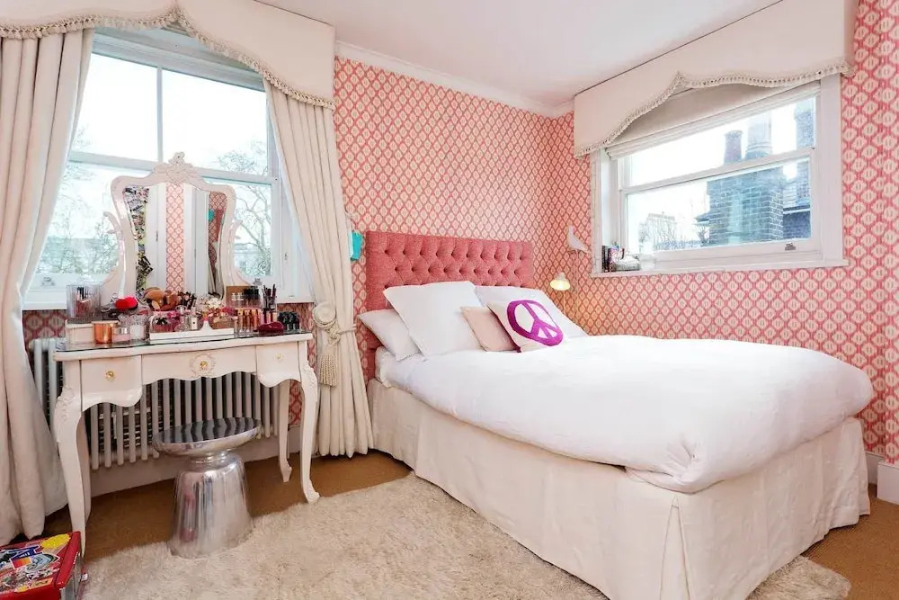 Veeve - Grand Notting Hill
