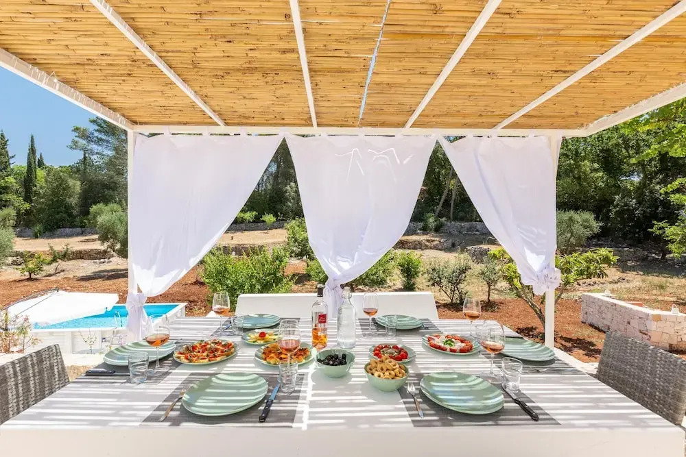 2495 Trullo I Tre Fichi by Perle di Puglia