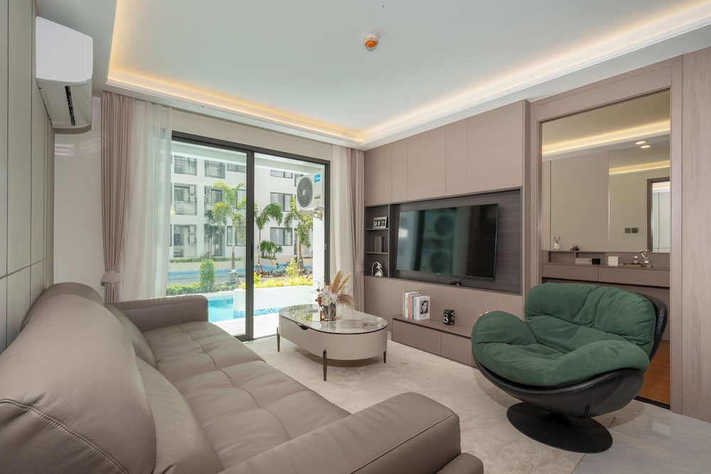 Capri Residence Bangtao