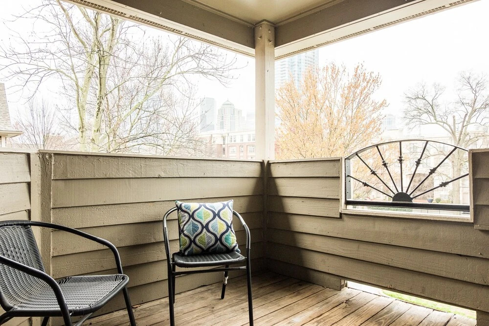 Spacious Uptown Apartments