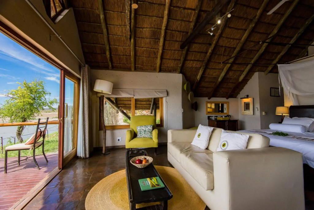Tau Game Lodge