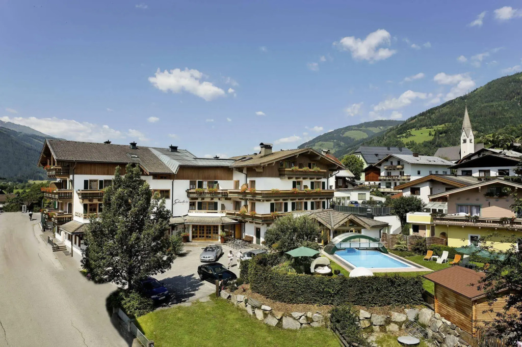 Hotel in the HEART of the Alps