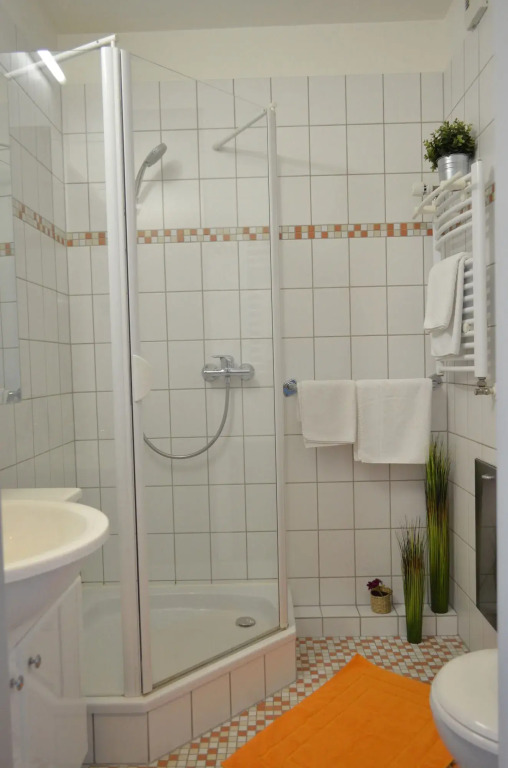 Neu Heidelberg - Guesthouse & Apartments
