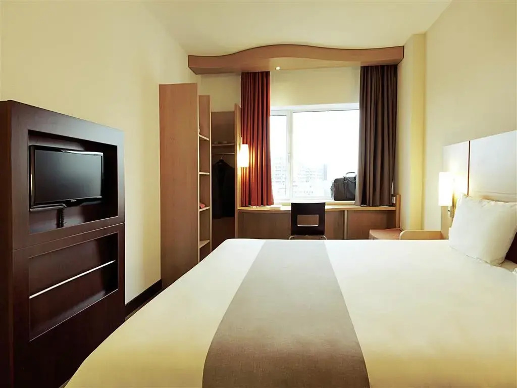 ibis Grenoble Gare