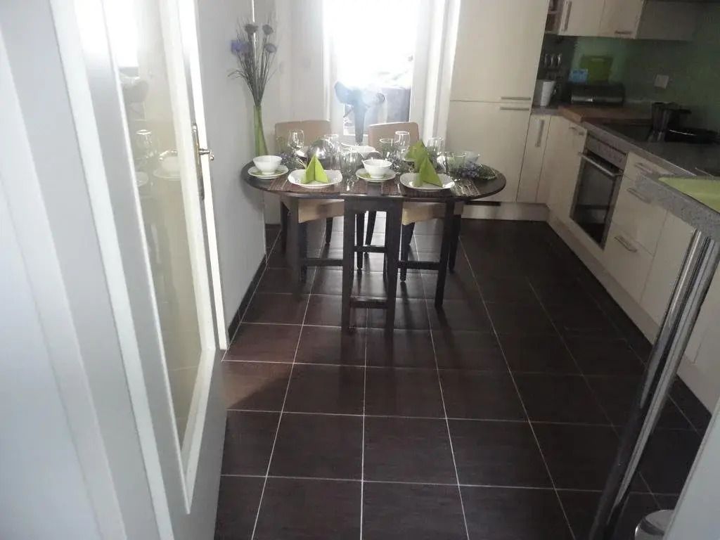 Flatprovider - Comfort Gauss Apartment