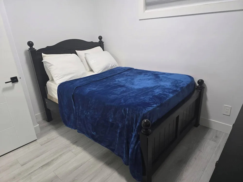 Cy Becker Drive 2023 Luxury Home