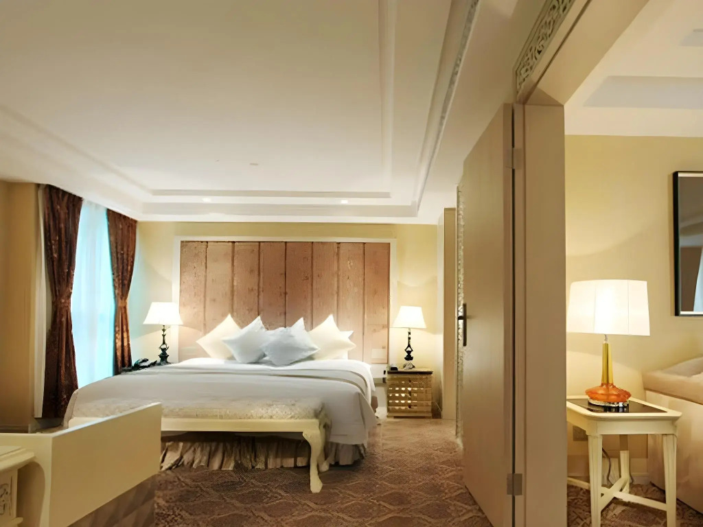 Zhongshan Yihe Grand Hotel
