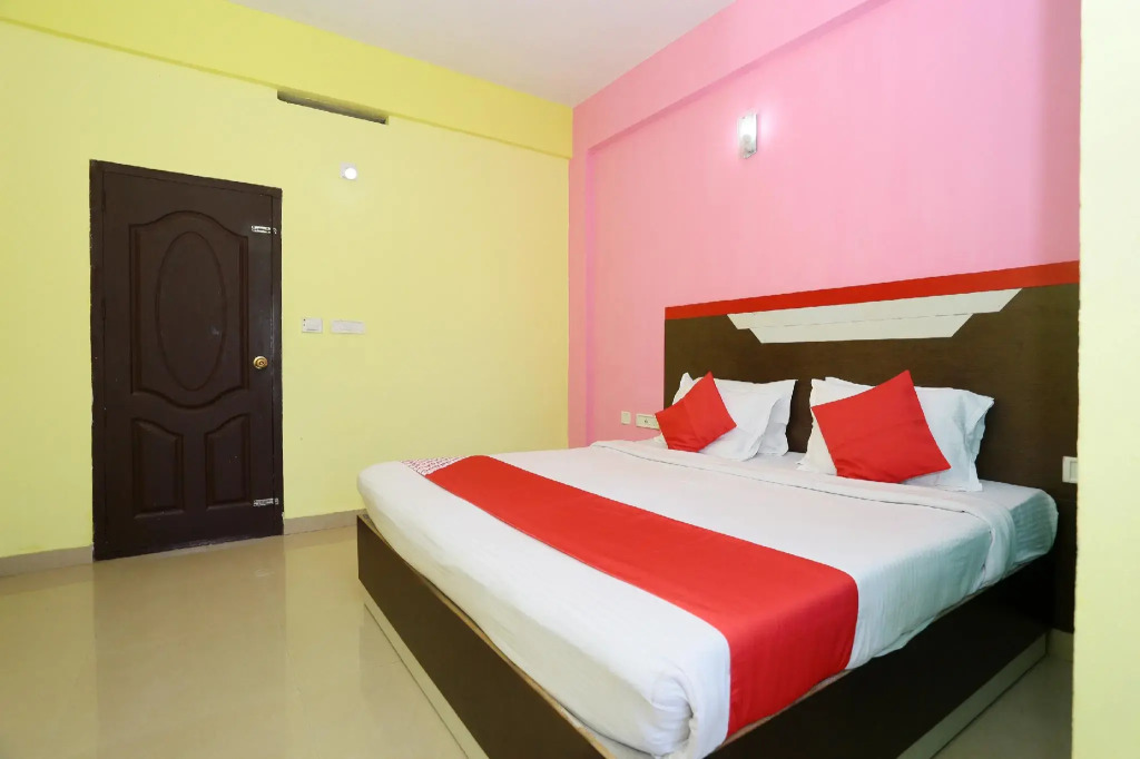 OYO 14368 Evergreen Holiday Home