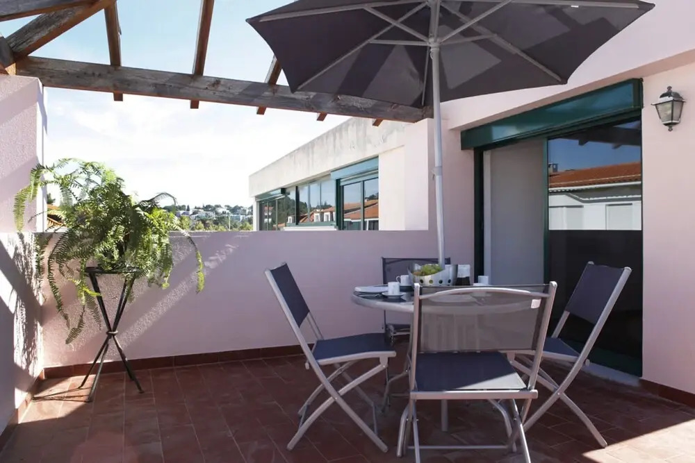 Wondrous Terrace Apartment in Cascais Center