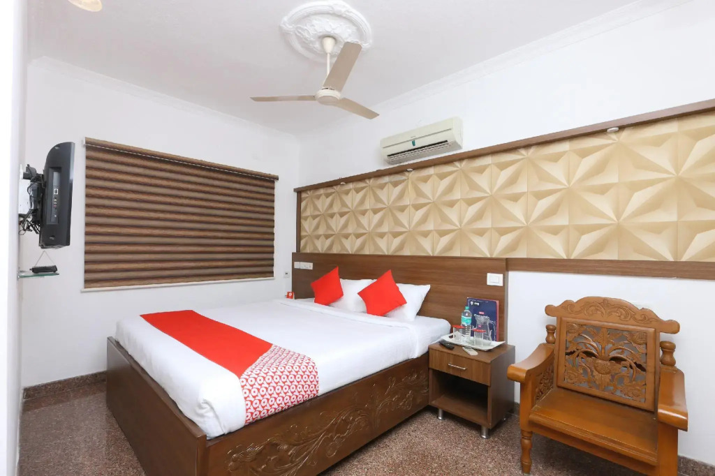 The Oriental Business Hotel