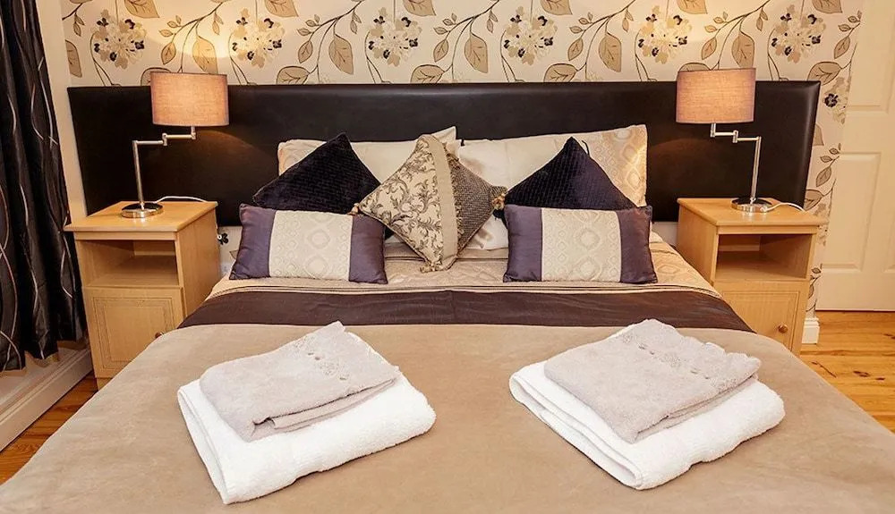 No 1 Killarney Holiday Village Vacation Home