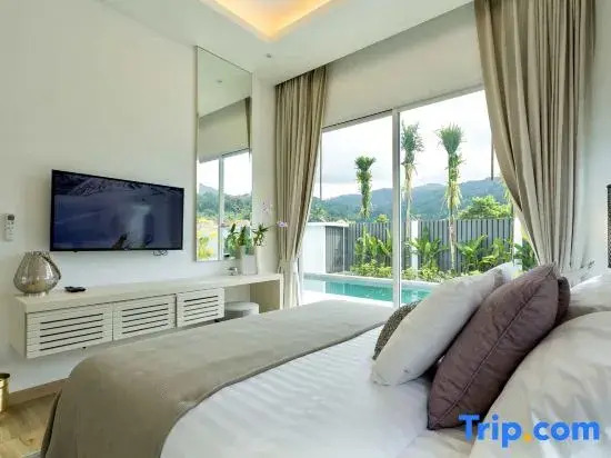 Luxury Three Bedroom Pool Villa in Kamala beach Phuket