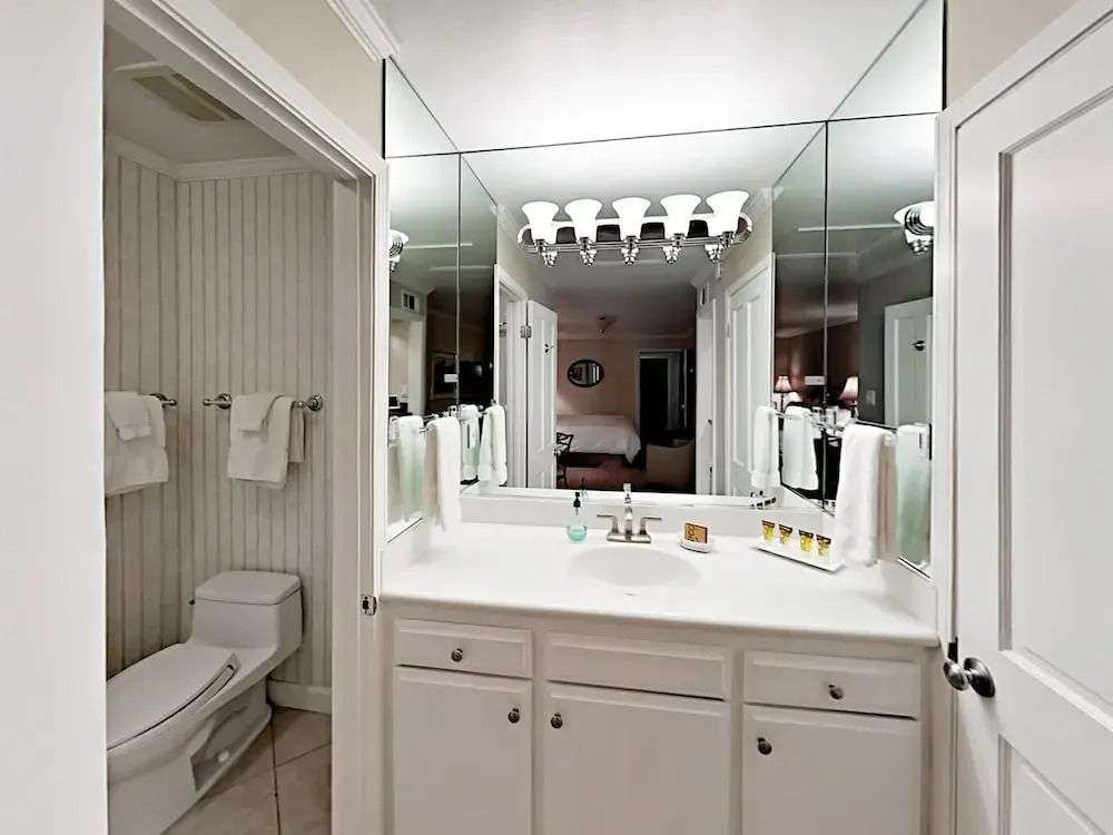 2-Bedroom Condo Near Trails #SILV266P