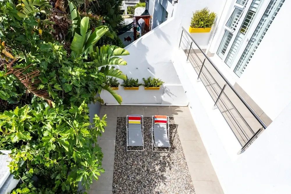 2 Bedroom Home in Fresnaye Cape Town