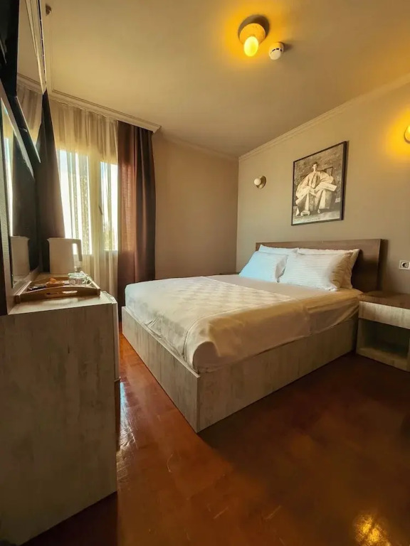 Tare Suites