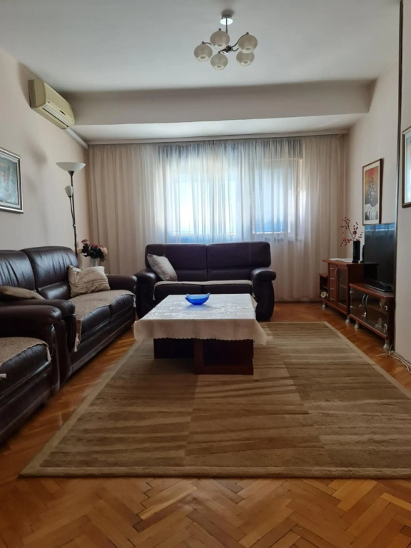 Family Apartment Ivanovic