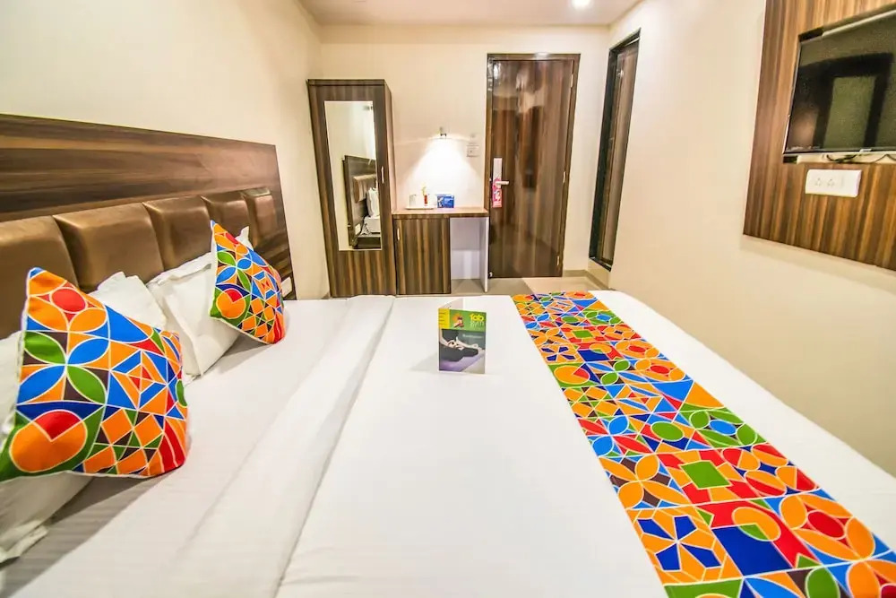 FabHotel Konak