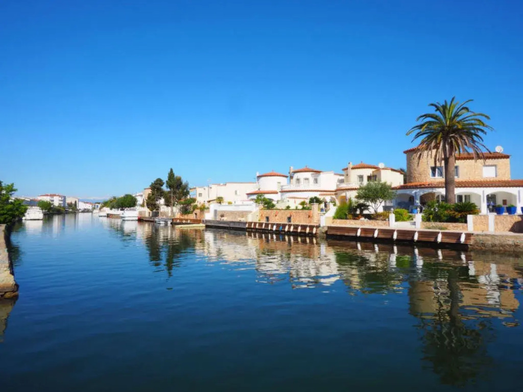 Port Empuries 10747
