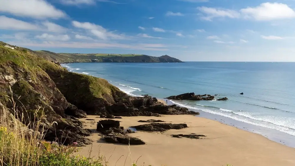 Delightful single storey barn with charming features near Looe