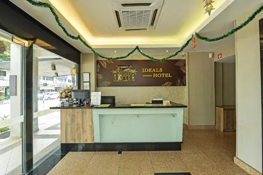 Townhouse Oak Melaka Near Dataran Pahlawan Formerly Ideals Hotel