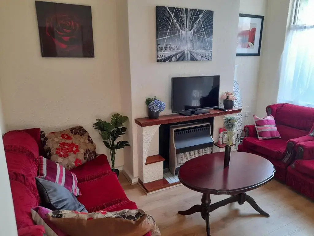 Immaculate 3-bed House in Middlesbrough With Wifi