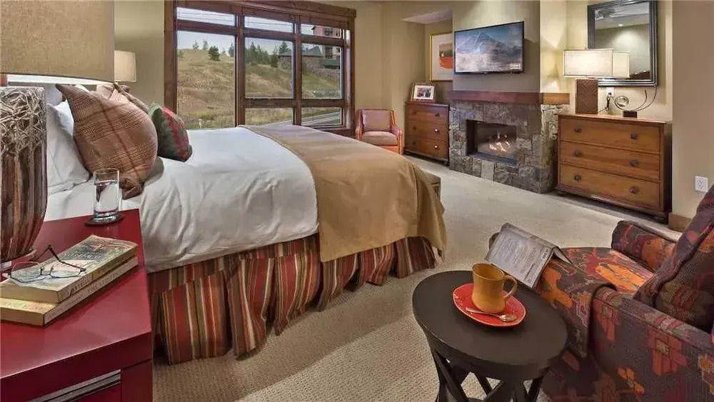 Maroon Mountain 507 4 BedroomCondo By Moving Mountains