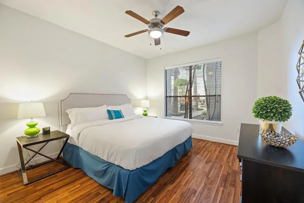 Kasa Houston Upper Kirby Apartments