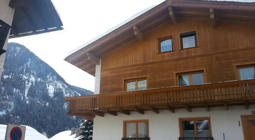 Haus Monika