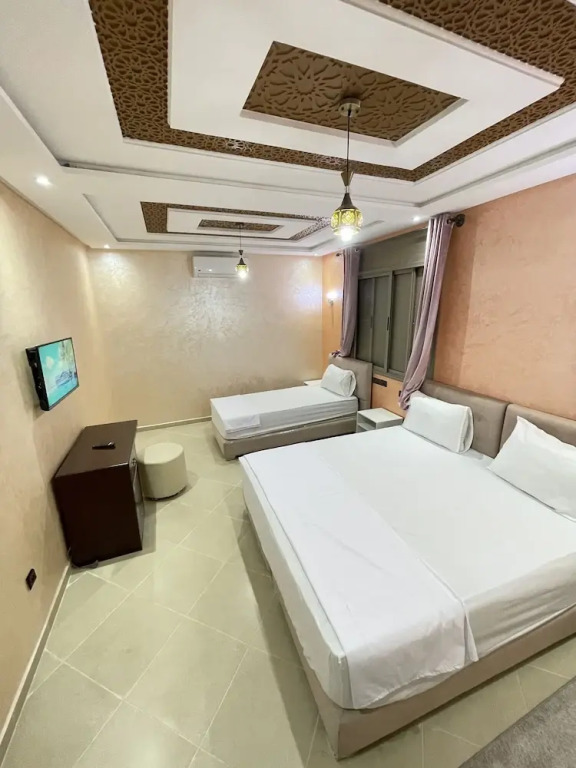 IGHIZ INN resort
