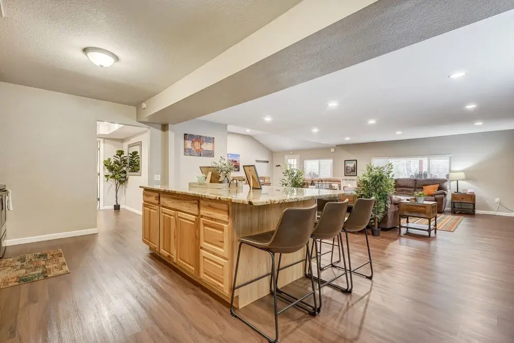 The Pikes Peak Villa -Hot Tub -Mtn Views -Firepit