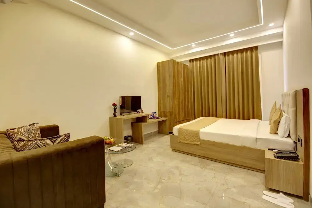 360 Degree Hotel
