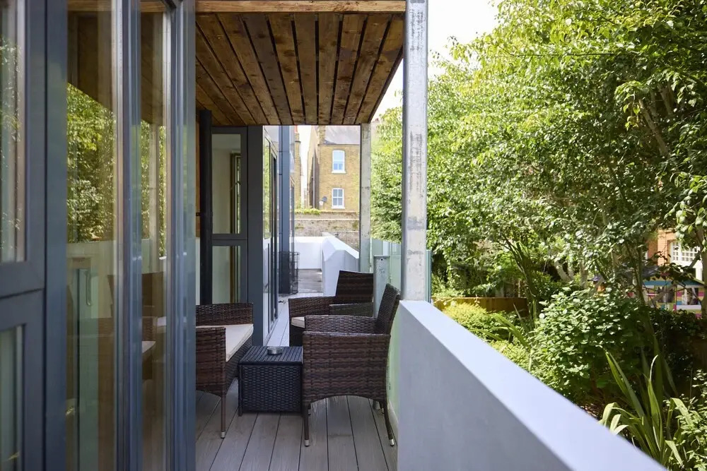 Southwest London Stay