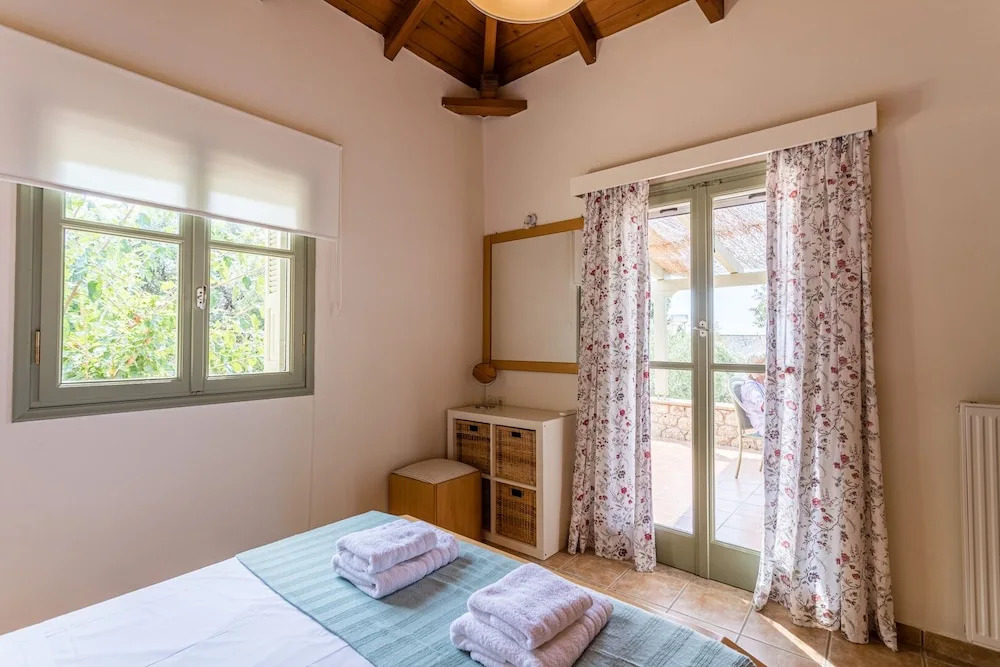 Stoupa Apartments Ilias