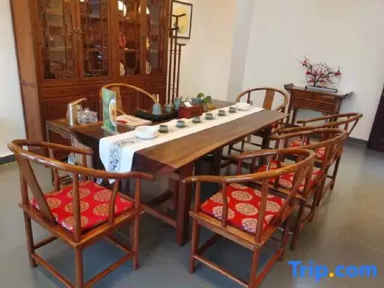 Shaoxing Tengfei Wassim Hotel