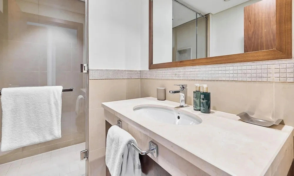 bnbme | Burj Vista Tower 1 | 3 + Maids