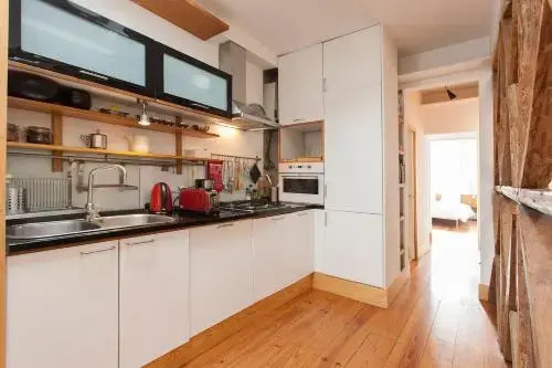 Central, Charming, Quiet, Garden and Parking