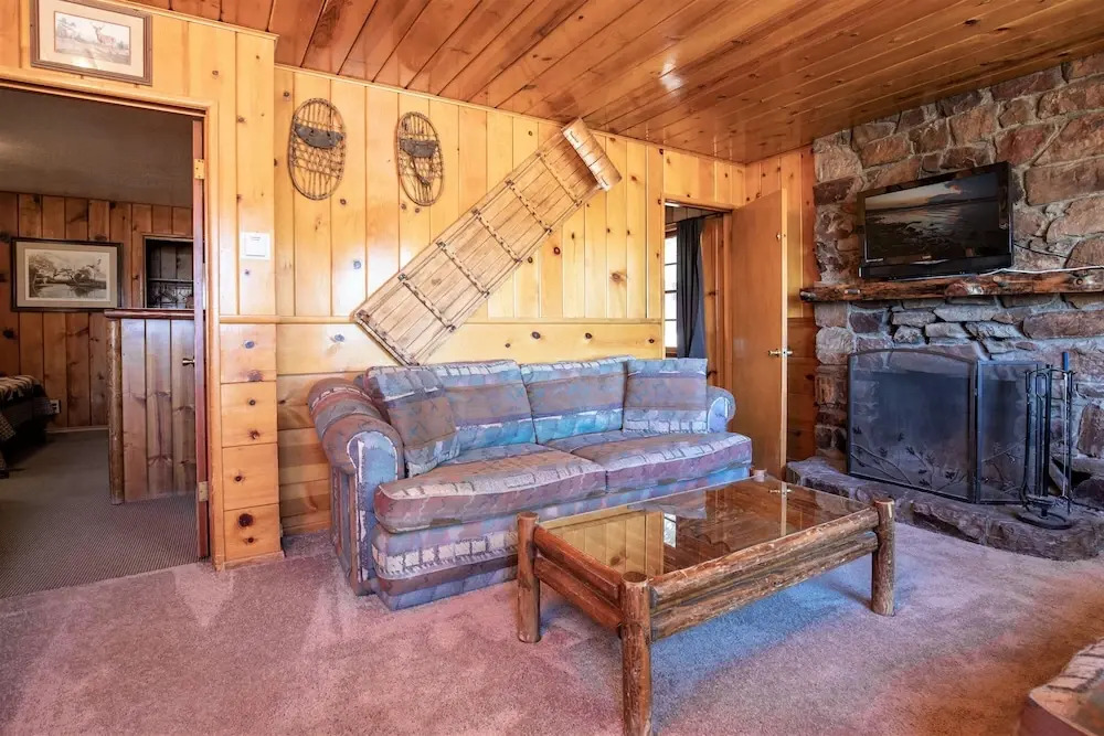 Sunrise Lakefront Family Cabin by Big Bear Vacations
