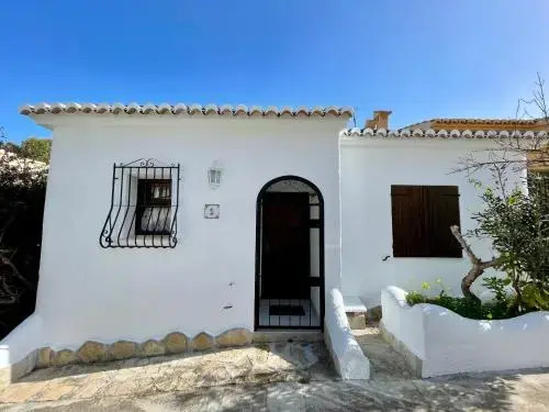 Bungalow Mar W1B02