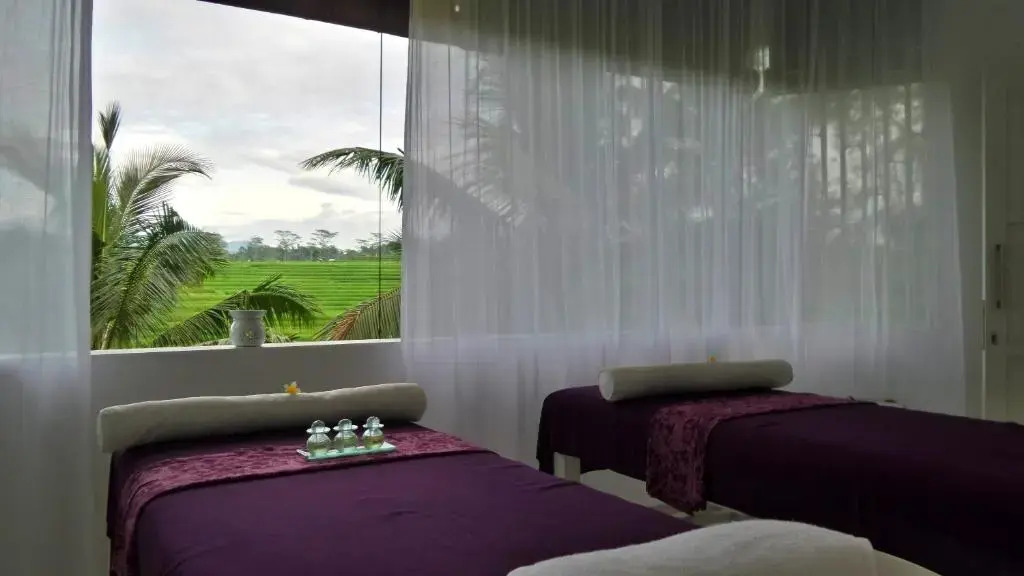 Rouge - Private Villa Condense