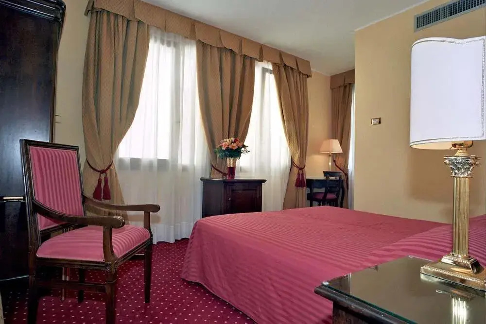 Acca Hotel
