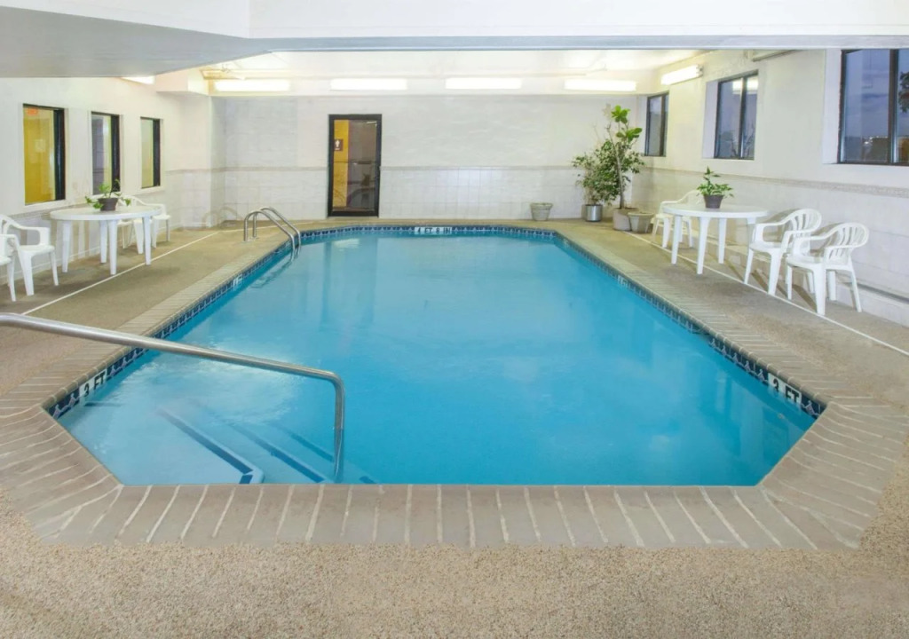 Best Western Bolingbrook Hotel