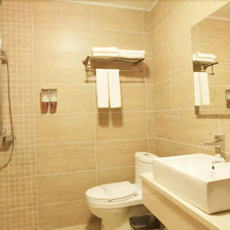 Orange Hotel
