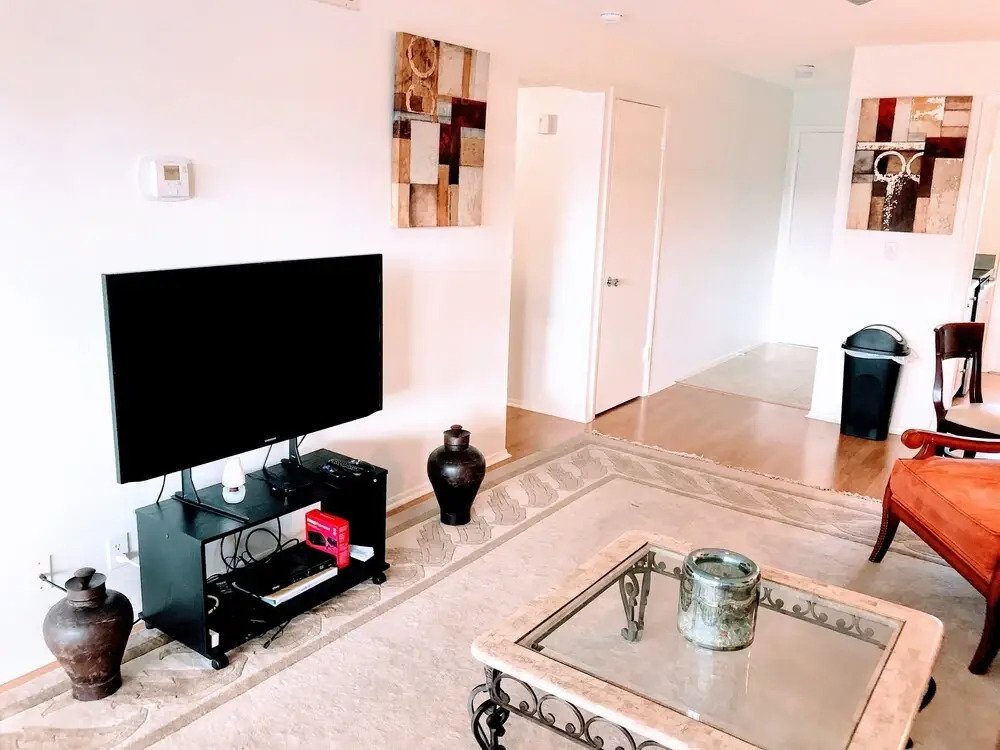 Olde Naples Condo #817