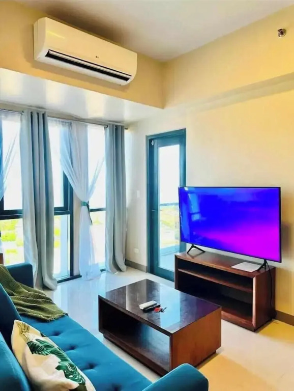 Mactan Newtown Omp Family Room