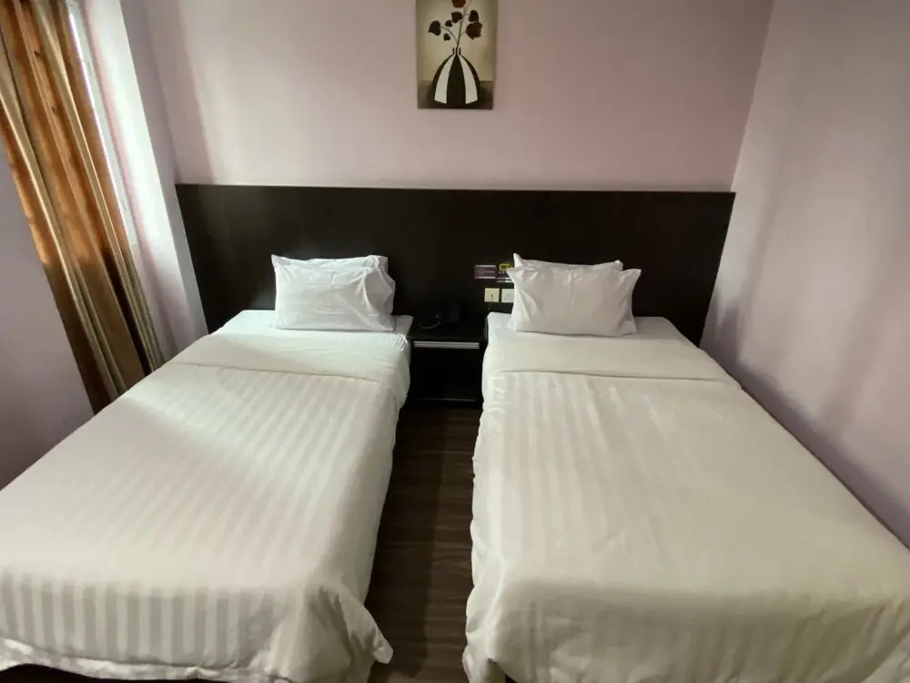 OYO 89775 98inn