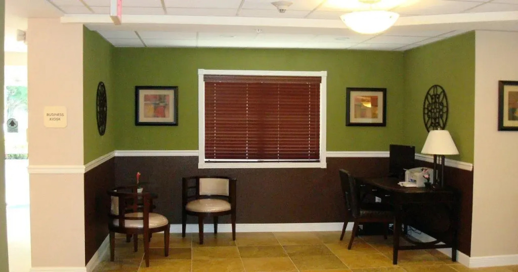 Holiday Inn Express West Palm Beach Metrocentre by IHG